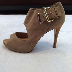 🌟NWOB🌟 Nine West Suede Open Toe Pumps